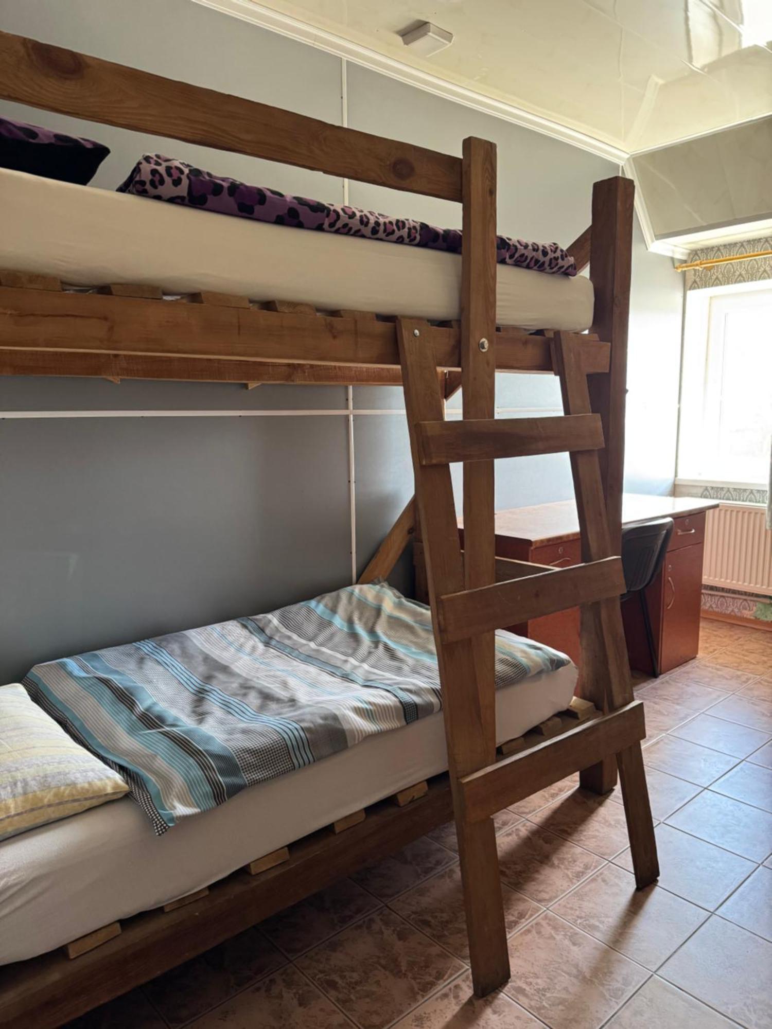 Хостел Благо Khmel'nyts'kyy Room photo